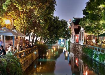 Усан дээр байрлах хамгийн гайхалтай ТАВАН хот