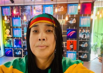 Жүжигчин У.Цогтбаяр үснийхээ өнгийг өөрчилжээ