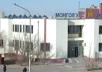 “Замын-Үүд” боомтоор иргэдээ татан авах ажиллагаа үргэлжилж байна