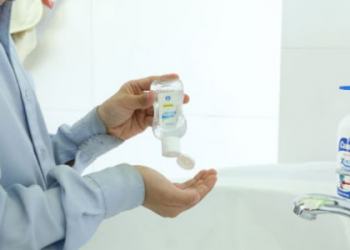 АНУ-д гар ариутгагч уусны улмаас дөрвөн хүн амиа алджээ