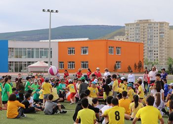 Монголын хамгийн үнэтэй хувийн дунд сургуулийн сургалтын төлбөр 80 сая төгрөгт хүрчээ