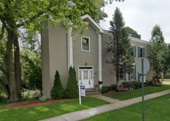 Дэлхийн хамгийн НАРИЙХАН байшин 260,000 ам доллараар зарагдлаа