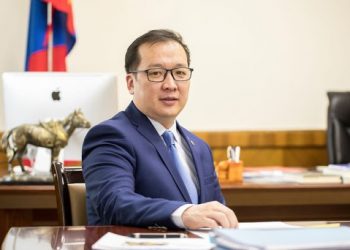 ЖДҮ-ээс 400 саяыг зээлсэн Б.Бат-Эрдэнэ ШӨХТГ-ын дарга боллоо