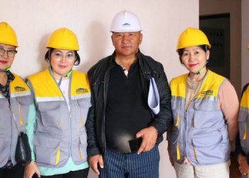 Б.Мягмар: Эрүүл мэндийн ажилтнуудад зориулсан орон сууцны барилгын ажилтай танилцлаа