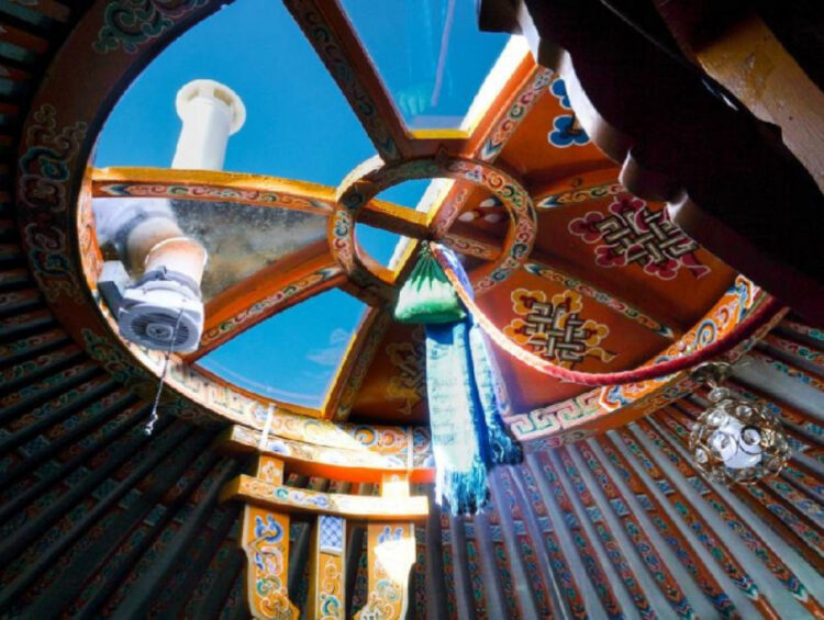 Даланзадгадад монгол гэрийн CHIP дулаалга, халаалтын шийдлийг нэвтрүүллээ