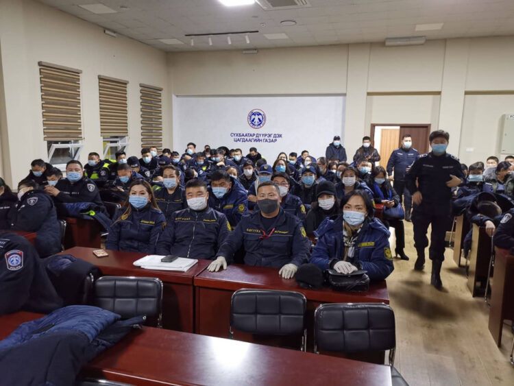 Цагдаа, онцгой, мэргэжлийн хяналтын хамтарсан эргүүл хяналтын баг ажиллаж байна