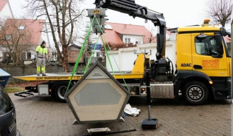 БНГУ: Орон гэргүй хүмүүст зориулан бүхээг зохион бүтээжээ