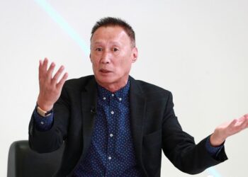 Б.Жаргалсайхан: Их хурлын гишүүн П.Анужин гэж аальгүй юм л гэхэд 4 н хүнээс 4 хүүхэд гаргаж байна шүүдээ