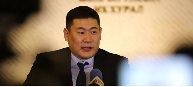 Л.Оюун-Эрдэнийг Ерөнхий сайдаар томилох тогтоолын төслийг УИХ-д өнөөдөр өргөн барина