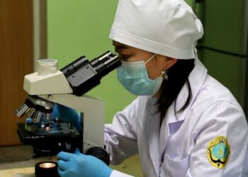 Шинжилгээний хариугаа хүлээлгүй Завхан явсан иргэн халдвартай байсан тул ХӨСҮТ рүү хүргэхээр боллоо