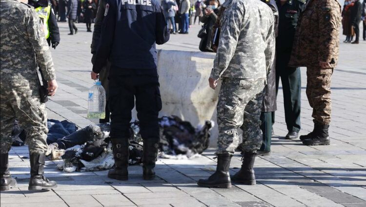 34 Настай иргэн Э ямар шалтгаанаар өөpийгөө шaтaacныг яаралтай шалгахыг ТЕГ, ЦЕГ-т даалгалаа