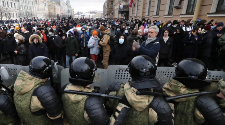 Оросууд сэржээ…