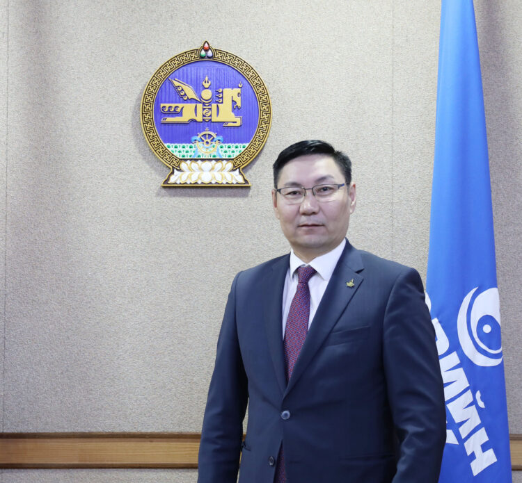 Д.СУГАР: ТӨРИЙН БАНК 146 ХАРИЛЦАГЧИД 6.9 ТЭРБУМ ТӨГРӨГИЙН ЗЭЭЛИЙГ ОЛГООД БАЙНА