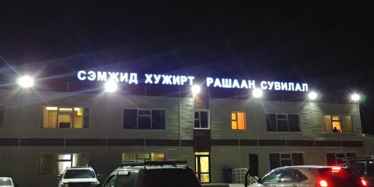 Халдварын шинэ голомт болсон ‘Сэмжид Хужирт’ амралтын газарт амарч байсан иргэд 12 аймаг руу тарж явжээ