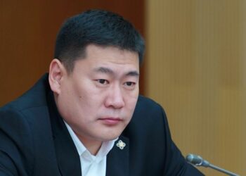 Л.Оюун-Эрдэнэ: Эцсийн мөчөө хүртэл эдийн засаг нээлттэй байхын төлөө зогсоно…Гэхдээ би эмч хүн биш учраас шинжлэх ухааны дээгүүр алхах эрх байхгүй