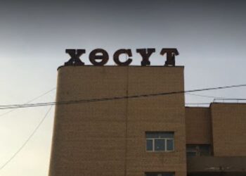 Шинжилгээний хариуг хольж, сольсон сувилагчийг ажлаас нь чөлөөлжээ