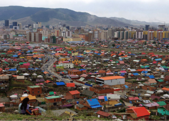 Бид долоон баллын газар хөдлөлтийн бүсэд хоёр саяулаа амьдарч байна