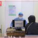 Сонгинохайрхан дүүрэг УЛААН ЗАГАЛМАЙН ХОРООТОЙ хамтран 60-аас дээш насны архаг хууч өвчтэй иргэдийг дархлаажуулалтанд хамруулж байна