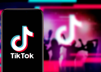 ‘TikTok’-ийн хэрэглээг хянахыг эцэг, эхчүүдэд анхаарууллаа