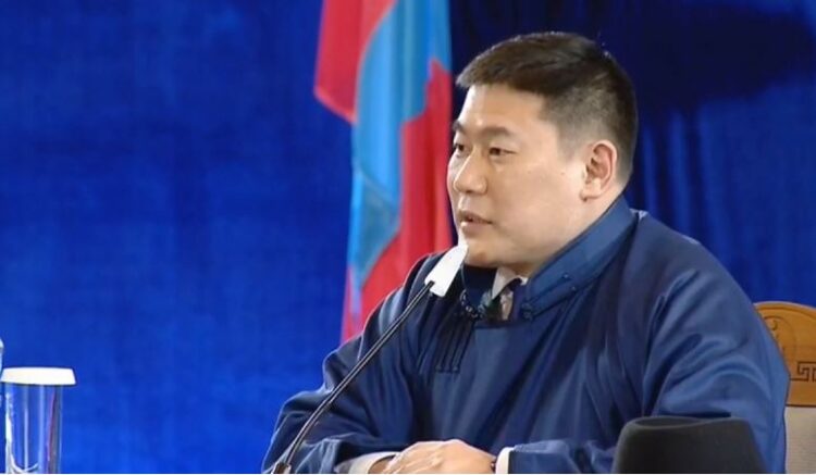 Л.Оюун-Эрдэнэ: Цар тахлыг богино хугацаанд даван туулсан 10 улсын нэг болно