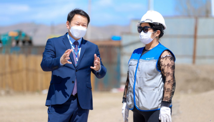 СОНГИНОХАЙРХАН ДҮҮРГИЙН СОЁЛЫН ОРДОН ДӨРВӨН БҮТЭЭН БАЙГУУЛАЛТЫН АЖЛААС БҮРДЭНЭ