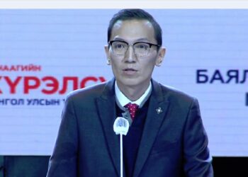 УИХ-ын гишүүн Н.Учрал: У.Хүрэлсүх та энэ улсын ‘ААВ’ байхад бүрнээ нийцнэ