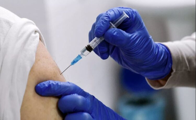 Нялх биетэй эмэгтэй Вероселл вакцин хийлгэсний маргааш амиа алджээ