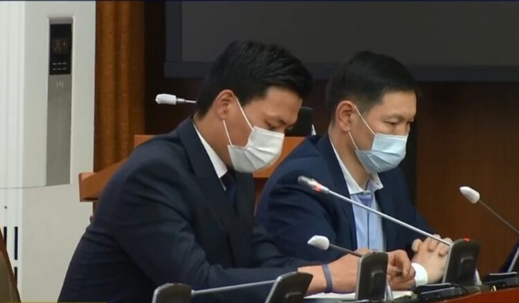 Мутацад орсон вирус илэрсэн улсаас ирсэн хүнийг 14 хоног тусгаарлана