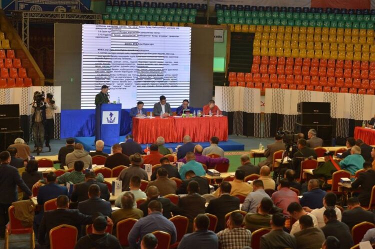 МҮБХ-ноос Дoпингтoй холбоотой 38 бөхийн нэрийг зарлахыг Прокуророос шаардлаа