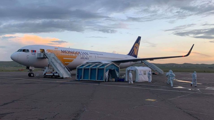 Монгол улс хилээ албан ёсоор нээлээ