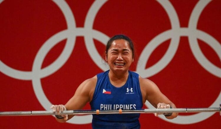 Филиппин улс олимпын наадмын анхны алтан медалиа авлаа