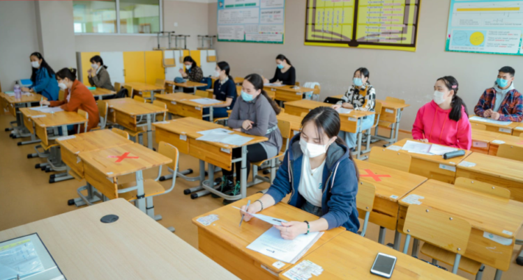 СХД: “IELTS 600” ТӨСЛИЙН ХҮРЭЭНД СУРАГЧДЫГ СОРИЛ ШАЛГАЛТАД ХАМРУУЛЛАА