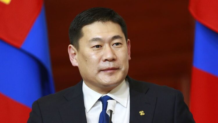 Ерөнхий сайд Л.Оюун-Эрдэнэ Японд айлчилж, олимпын нээлтэд оролцоно