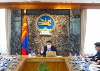 Засгийн газар шатахууны үнийн асуудлаар хуралдаж байна