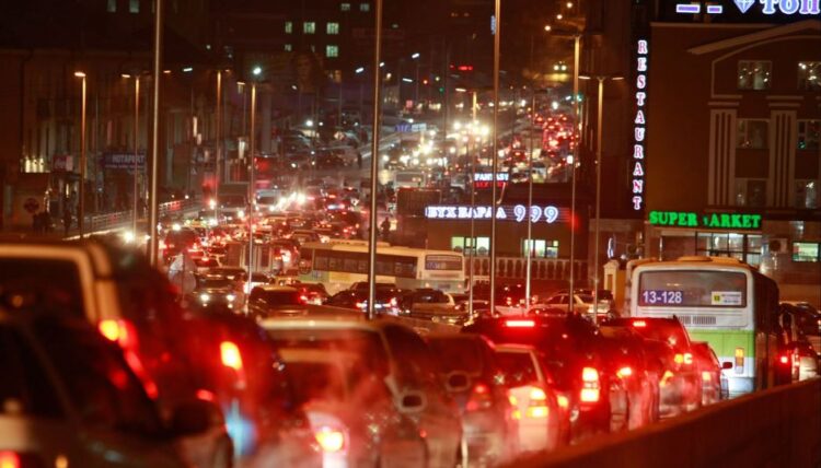 Хотын түгжрэлийг бууруулах 223 км авто замыг ирэх гурван жилд барина