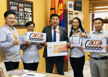 ‘ЗҮҮНБАЯН ТӨМӨР ЗАМ’ ХХК-ийн хамт олон ЭТТ-н Бонд худалдаж авлаа