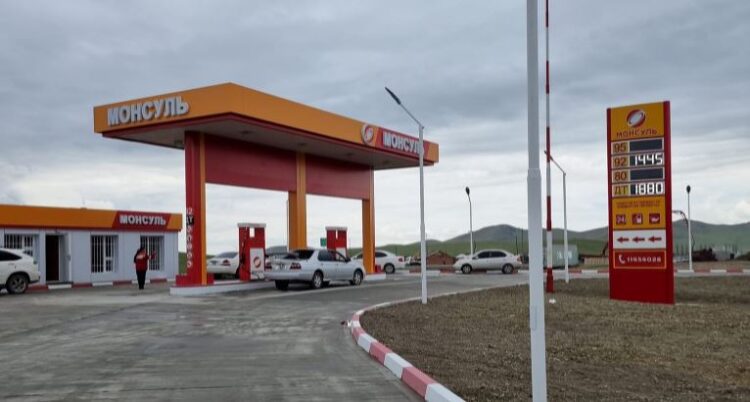 ТАНИЛЦ: Монсулийн бүх төрлийн шатахууныг хязгаарлалтгүй олгох ШТС-уудын БАЙРШЛУУД