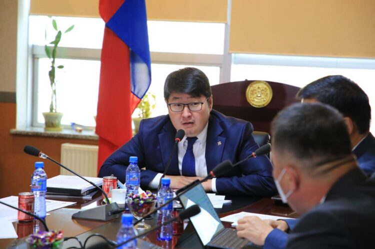 Тавантолгой түлш ХХК-ийн ТУЗ хуралдаж, өвөлжилтийн бэлтгэлийг хэлэлцэв