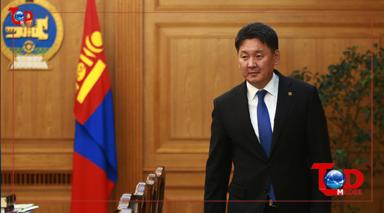 Ерөнхийлөгч шүүгчийн томилгоо, ШЕЗ-ийг бүрдүүлдэг эрхээсээ татгалзлаа