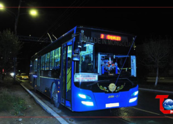 Нийслэлийн 3-н чиглэлд өглөөний 05:30-с шөнийн 00:30 хүртэл нийтийн тээврээр зорчиж болно