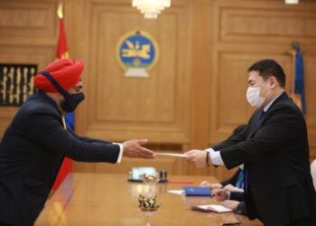 Монголчууд Энэтхэгийн ард түмэнтэй сэтгэл санаагаараа хамт байгааг илэрхийллээ
