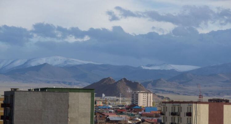 Ховд аймаг олон нийтийг хамарсан үйл ажиллагааг хориглолоо