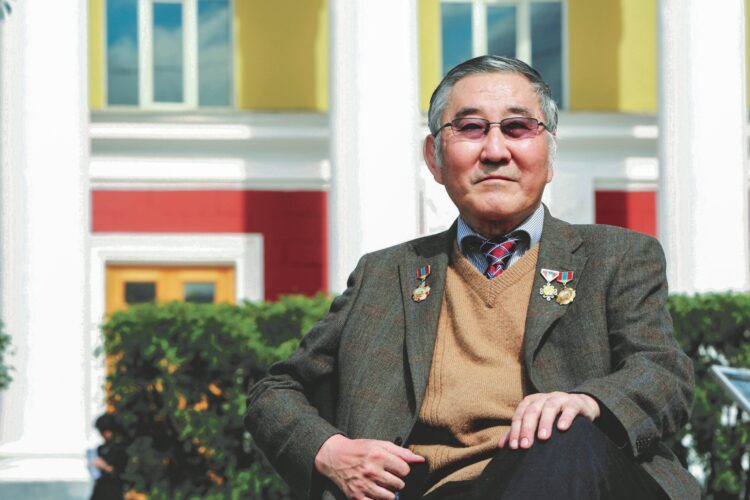 ТӨРИЙН СОЁРХОЛТ, АРДЫН БАГШ Ш.ЧОЙМАА ТААЛАЛ ТӨГСЖЭЭ