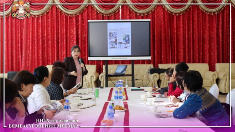 НИТХ-ын төлөөлөгч Б.Мягмар ХУД-ийн 18-р тойргийнхоо Ахмадын зөвлөлийг хүлээн авч уулзлаа