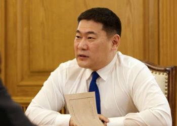 Л.Оюун-Эрдэнэ: Сонгуулийн өрсөлдөөн намуудын хооронд болохгүй