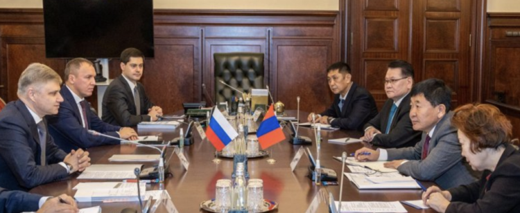 УБТЗ-ын тээврийн хэмжээ дээд амжилт тогтоожээ