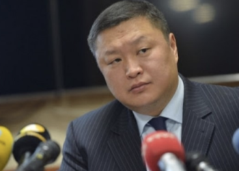 Б.Хурцад олгосон хошууч генерал цолыг хураана уу, Ерөнхийлөгч өө!