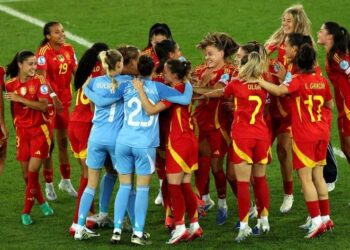 Испанийн эмэгтэй хөлбөмбөгчид Евро-2025-ын финалд шалгарлаа
