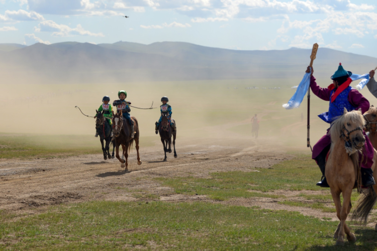 “Их Хурд-10” уралдаан 8 дугаар сарын 8-10-нд Хүй долоон худагт болно