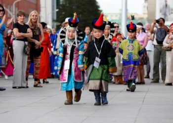 ‘Дээлтэй Монгол’ наадам энэ сарын 8-нд болно